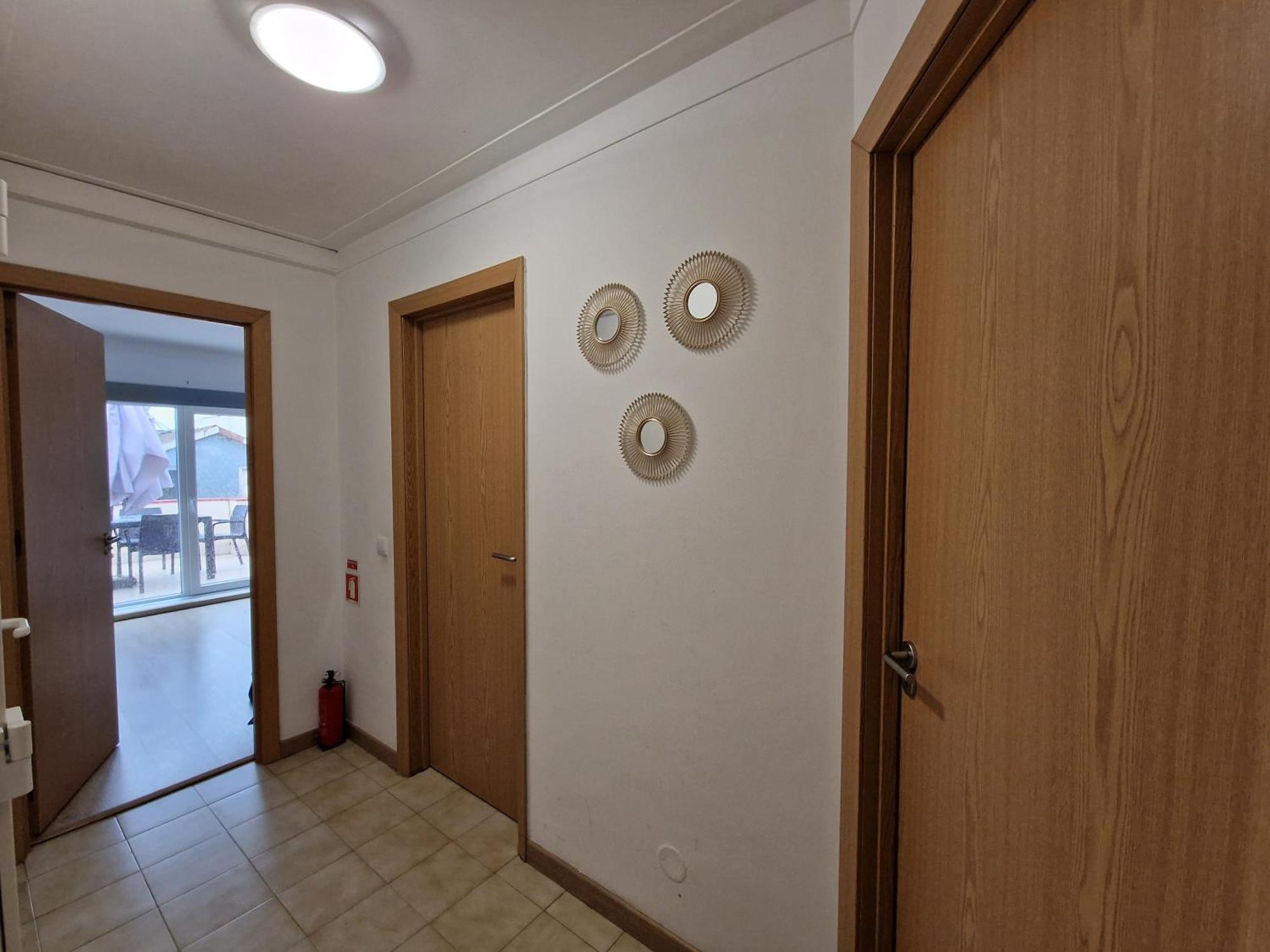 Pretty Flat With Terrace, Air Cond, Free Parking, By Porto With Love Lda エクステリア 写真